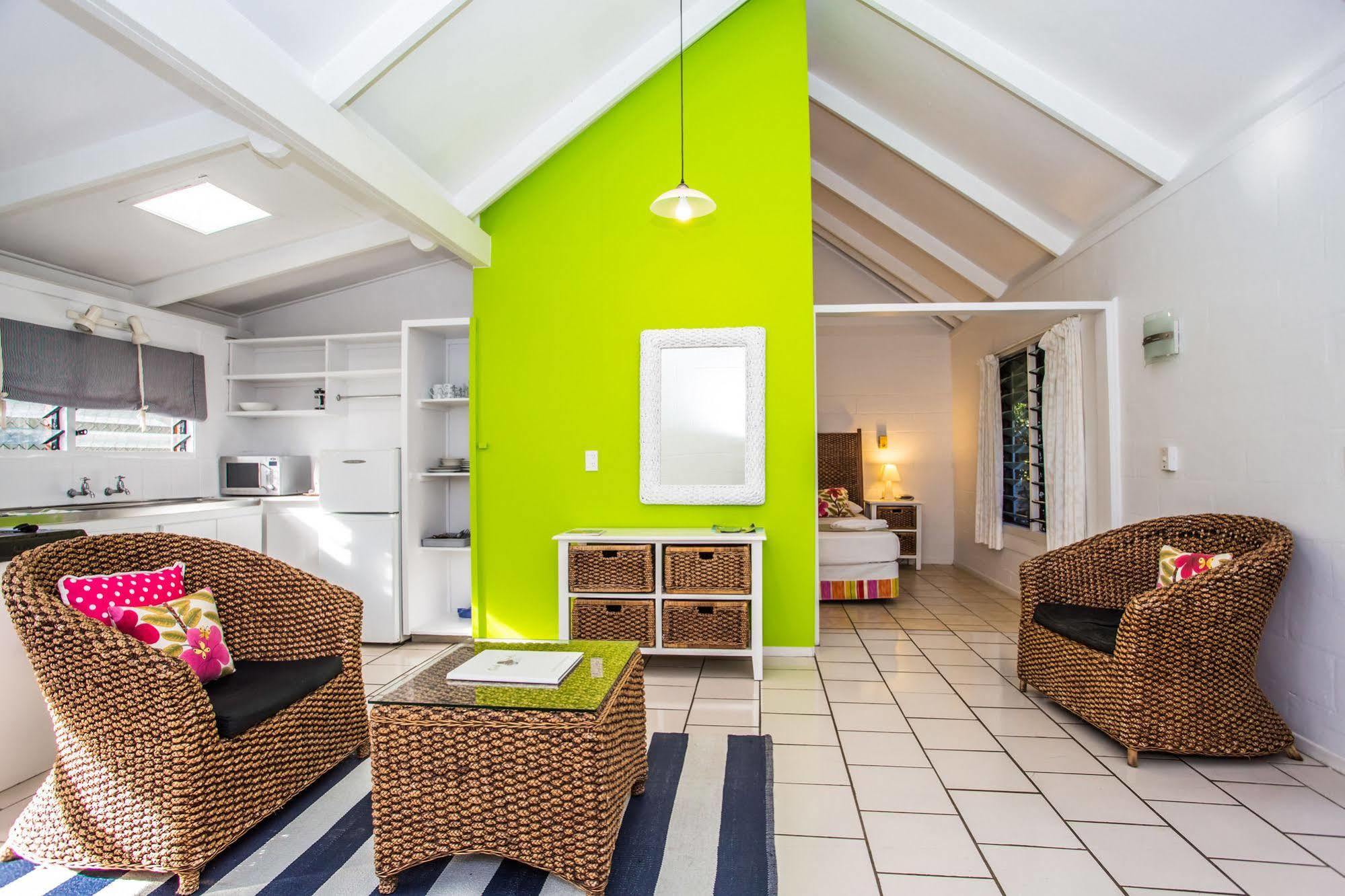 The Black Pearl Beachside Apartments Rarotonga Exterior foto